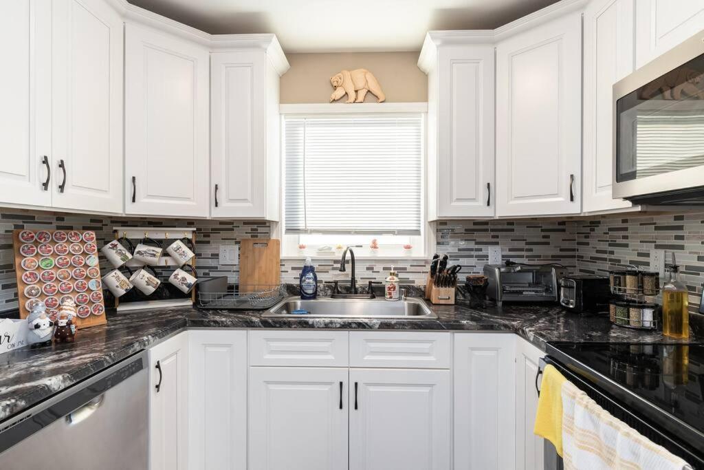 Birch Hill Retreat Great Location2+Garage+Aurora Villa Fairbanks Dış mekan fotoğraf